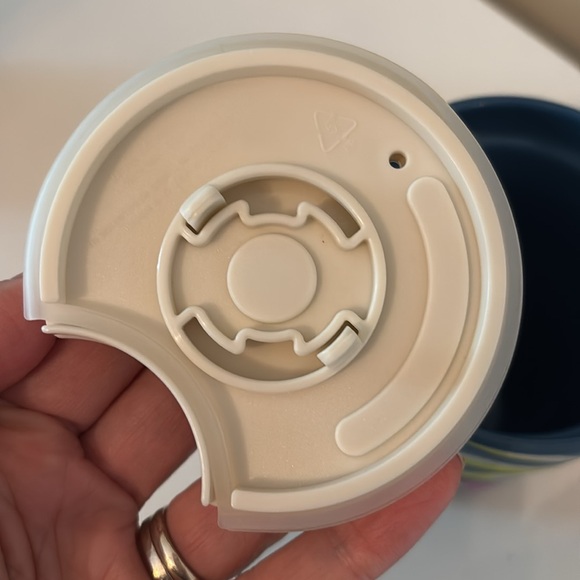 Starbucks 2022 Blue Spring Floral Matte Ceramic Tumbler 12oz with lid - Picture 10 of 10